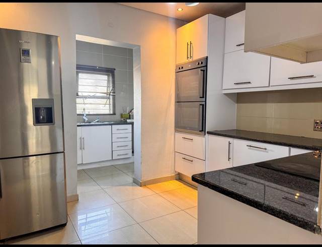 4 BEDROOM HOUSE FOR SALE IN KAGISO